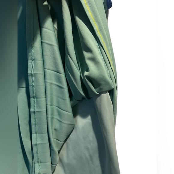 New with tags Lacoste Sports dress - Picture 7 of 9